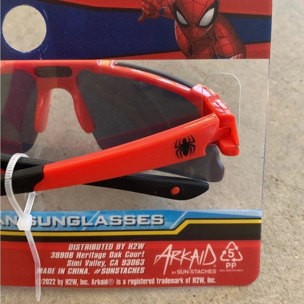 NWT pair of Marvel Spider-Man 100% UV Protection and Impact Resistant Lenses.